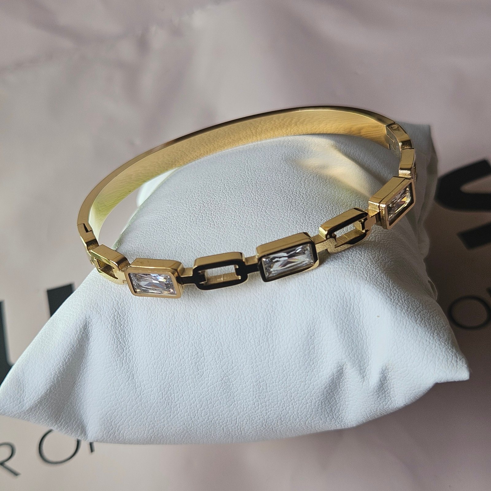 Gemstone Chain Linked Bangle
