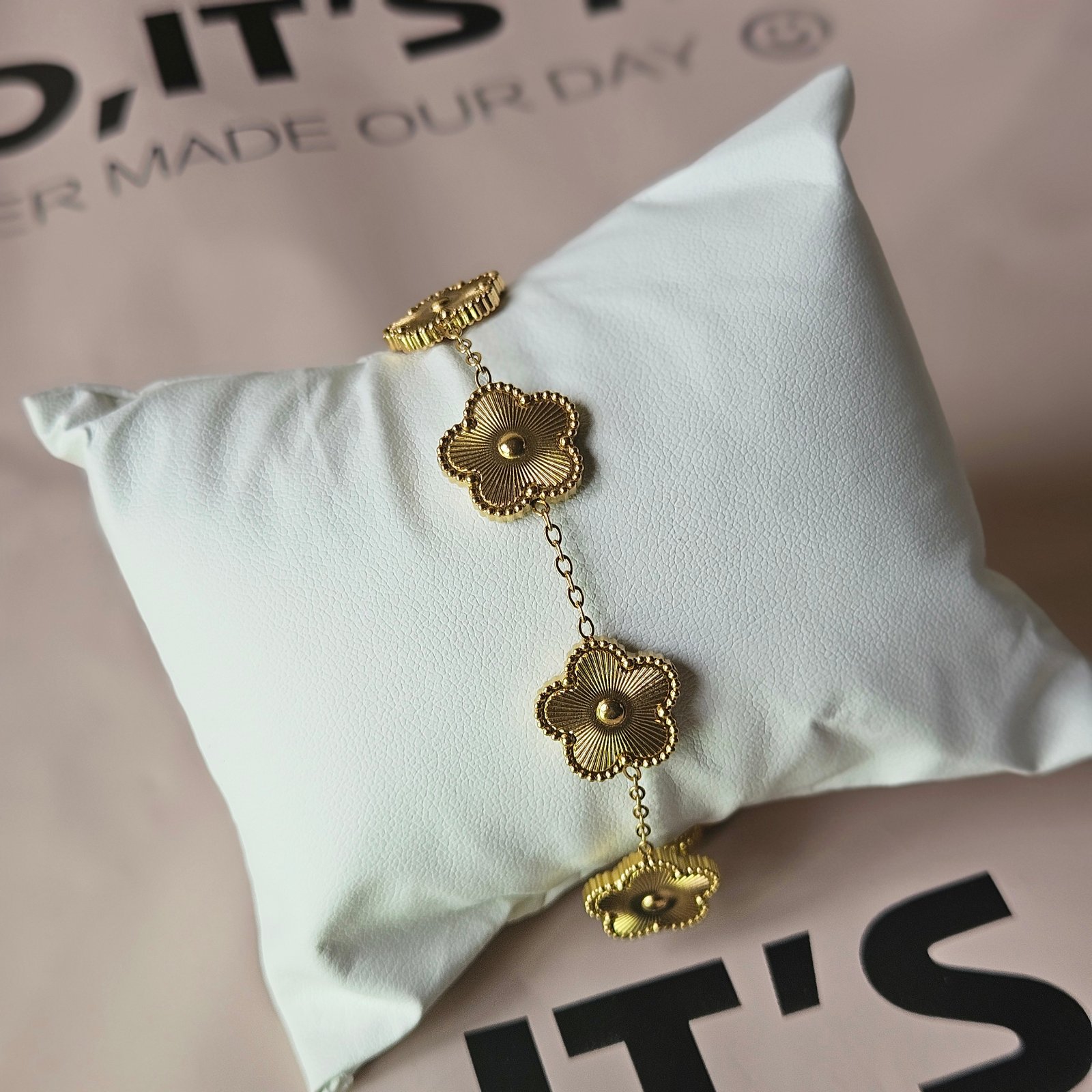 VCA Clover Bracelet