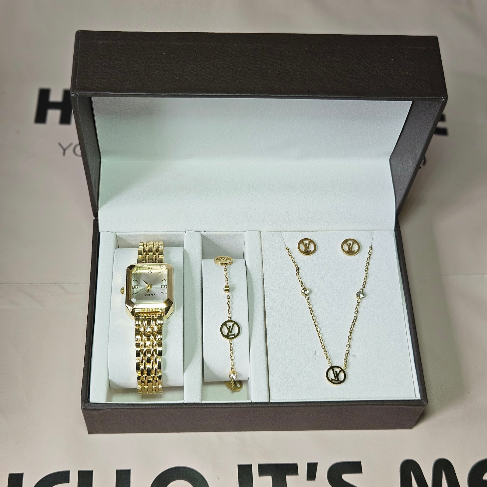 LV Luxe Jewelry Set with Wristwatch