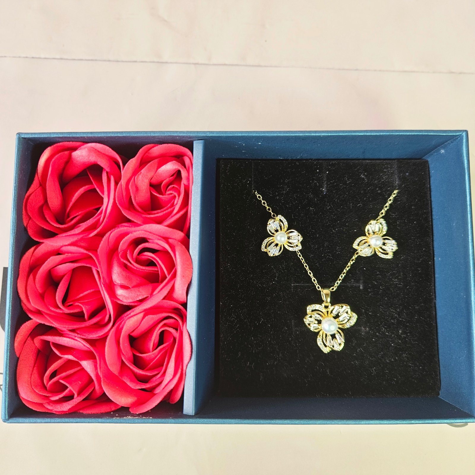 Floral Motif Zirconia Studded Necklace
