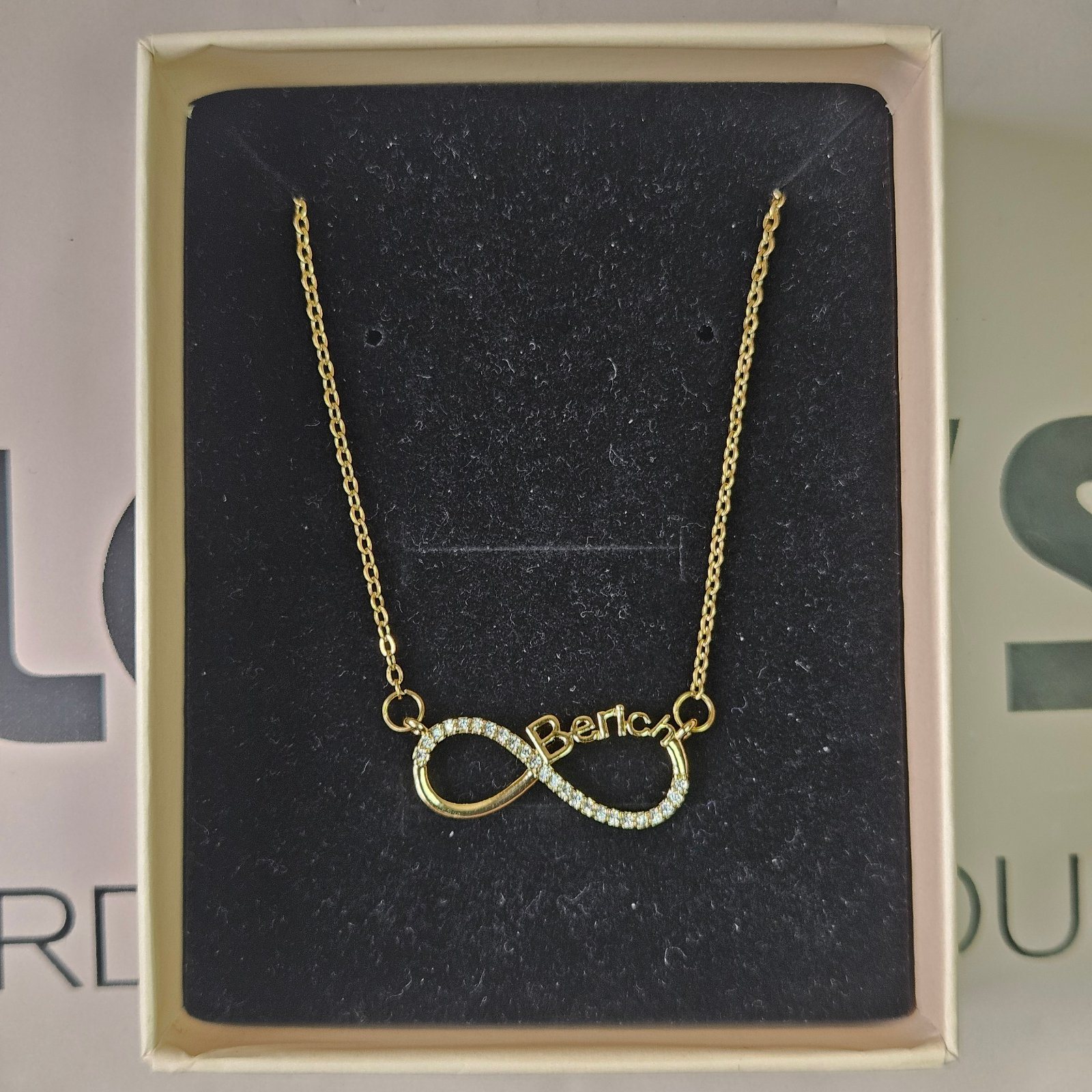 Berich Infinity Pendant Necklace