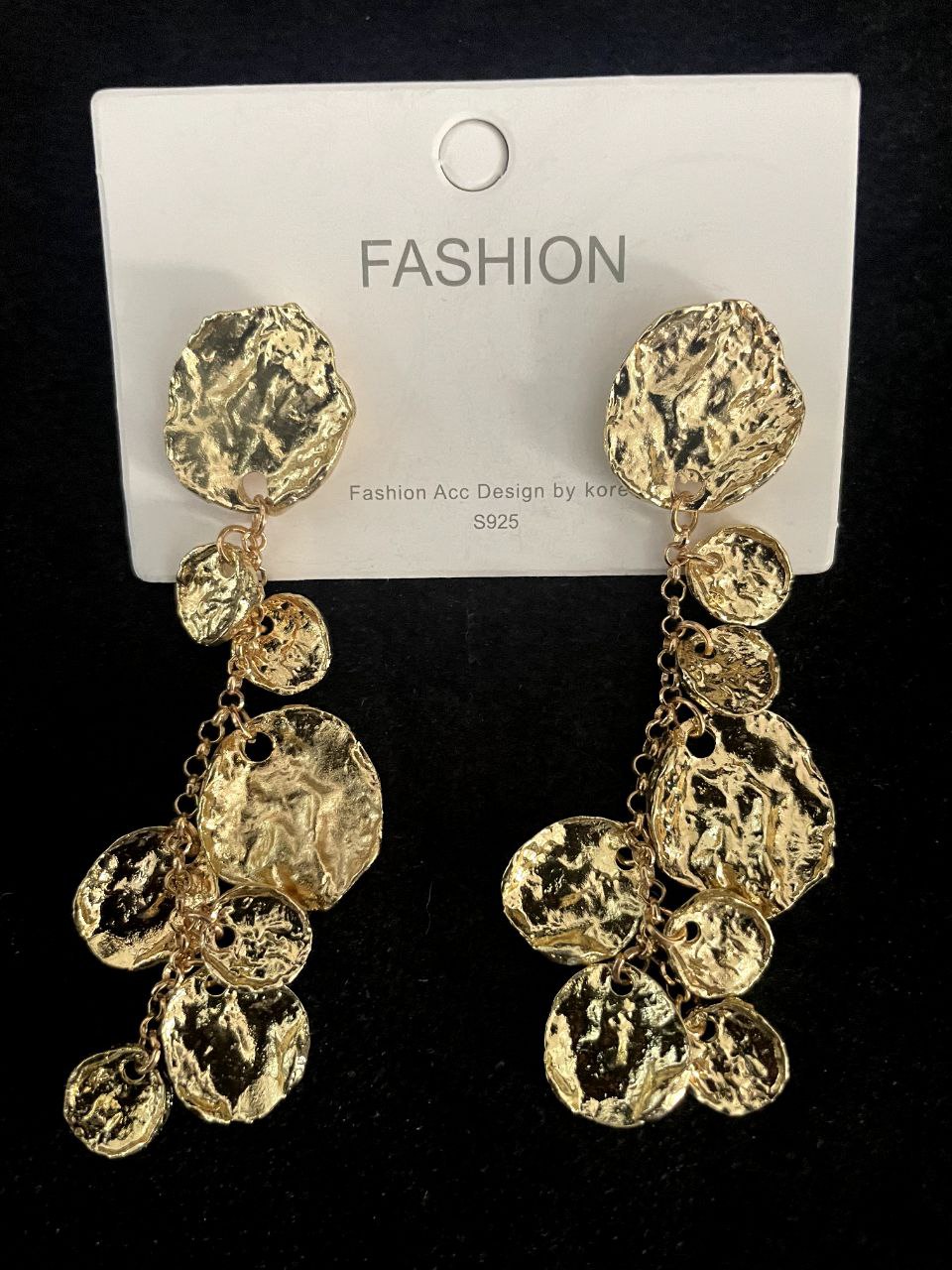 Metallic Hammered Disc Dangling Earring