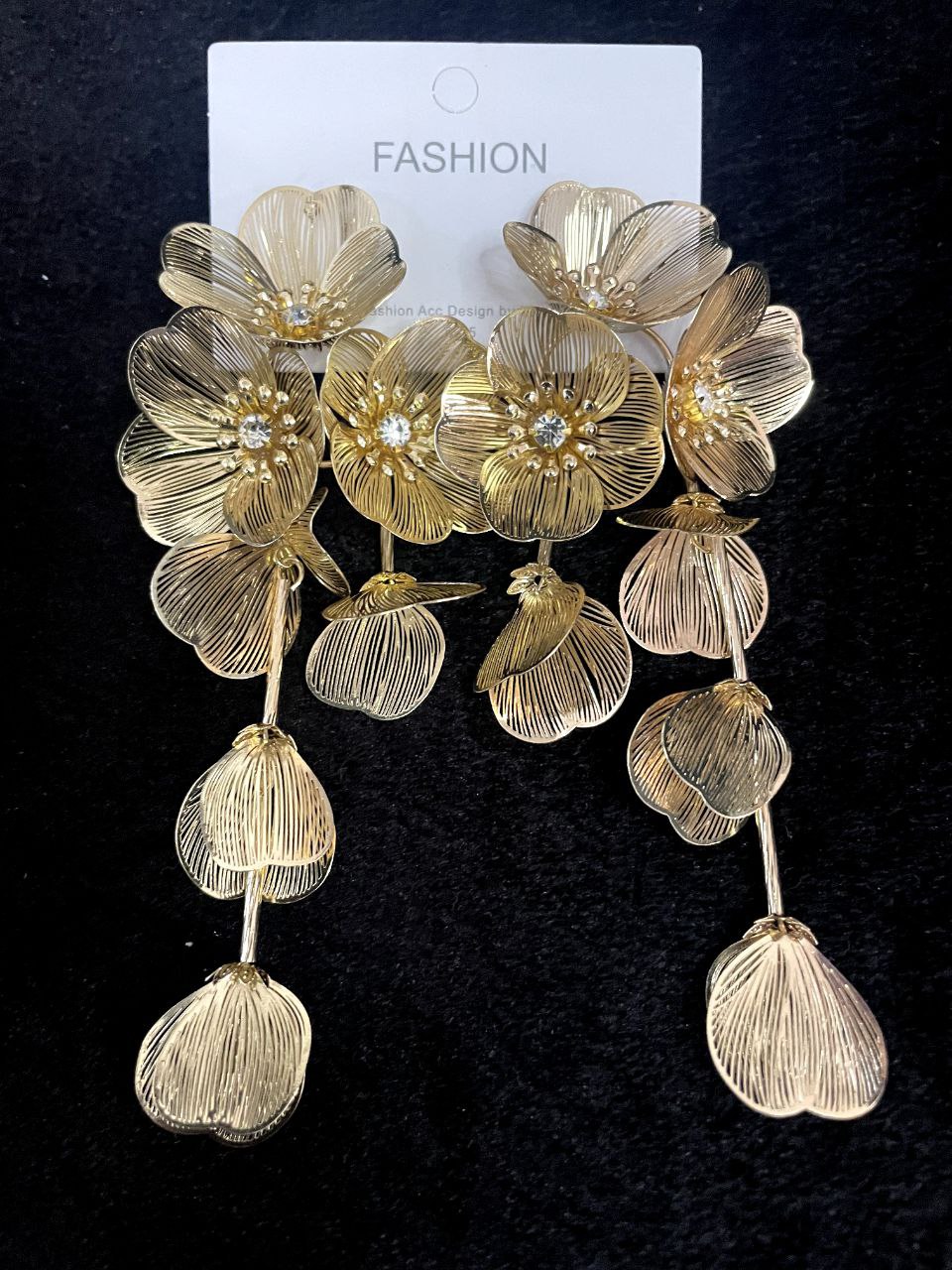 Cascading Flower Dangling Earring
